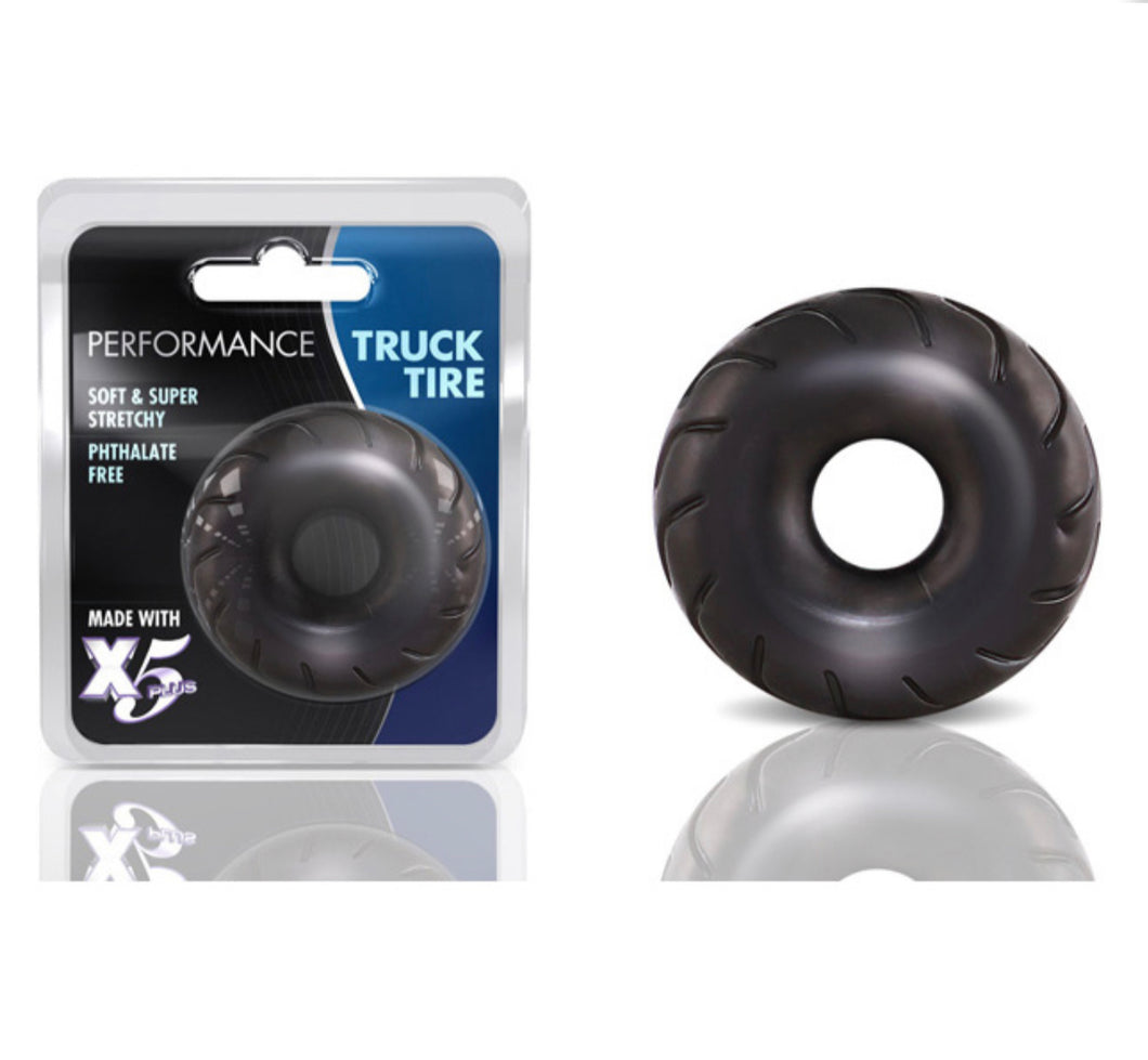 Performance truck tire